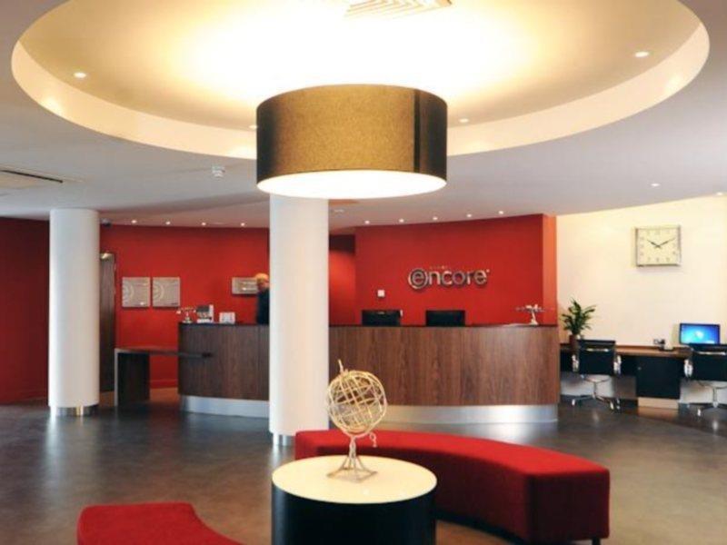 London Airport By Ihg Hotel