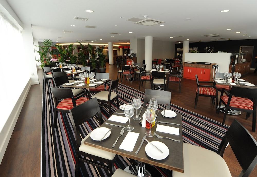 London Luton Airport By Ihg 3*