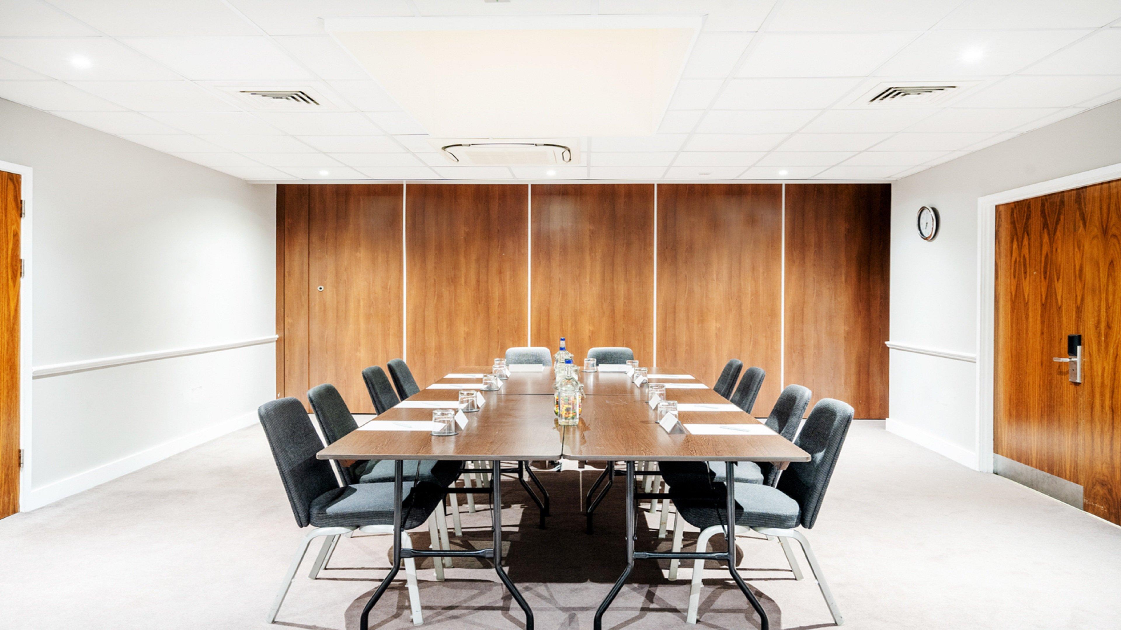 London Luton Airport By Ihg Hotel