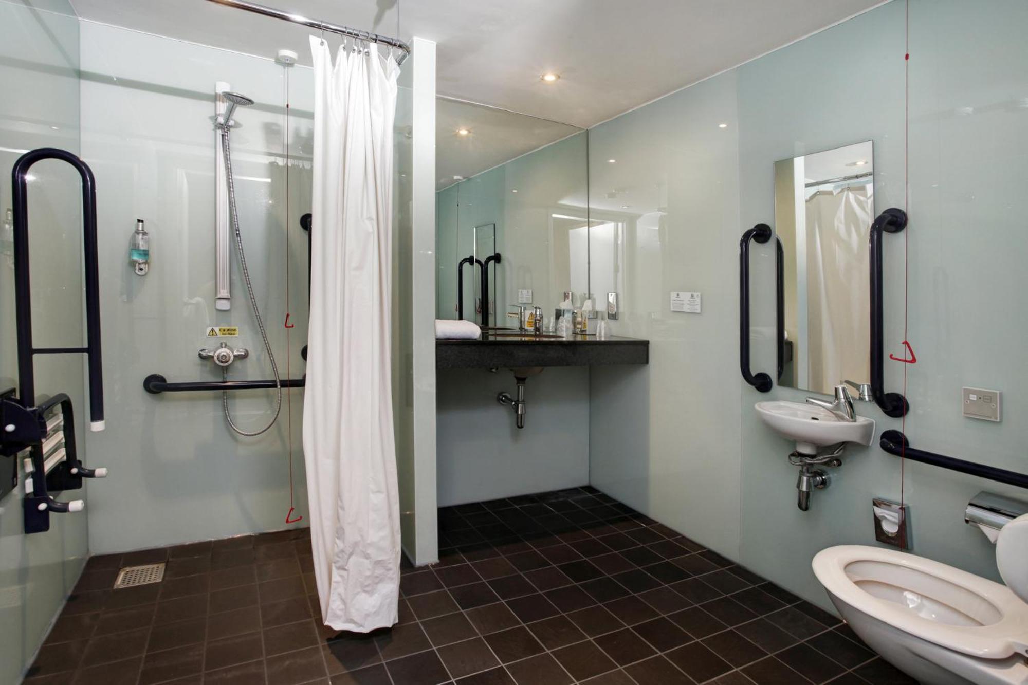 Hotel London Luton Airport By Ihg